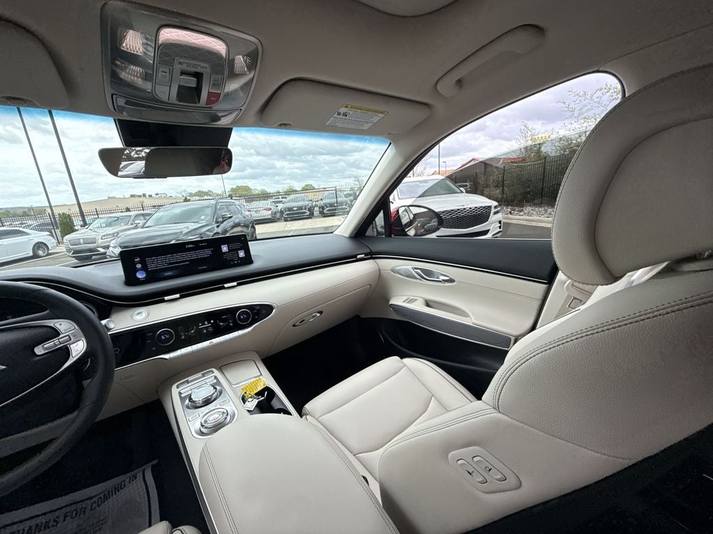 2025 Genesis GV70 2.5T
