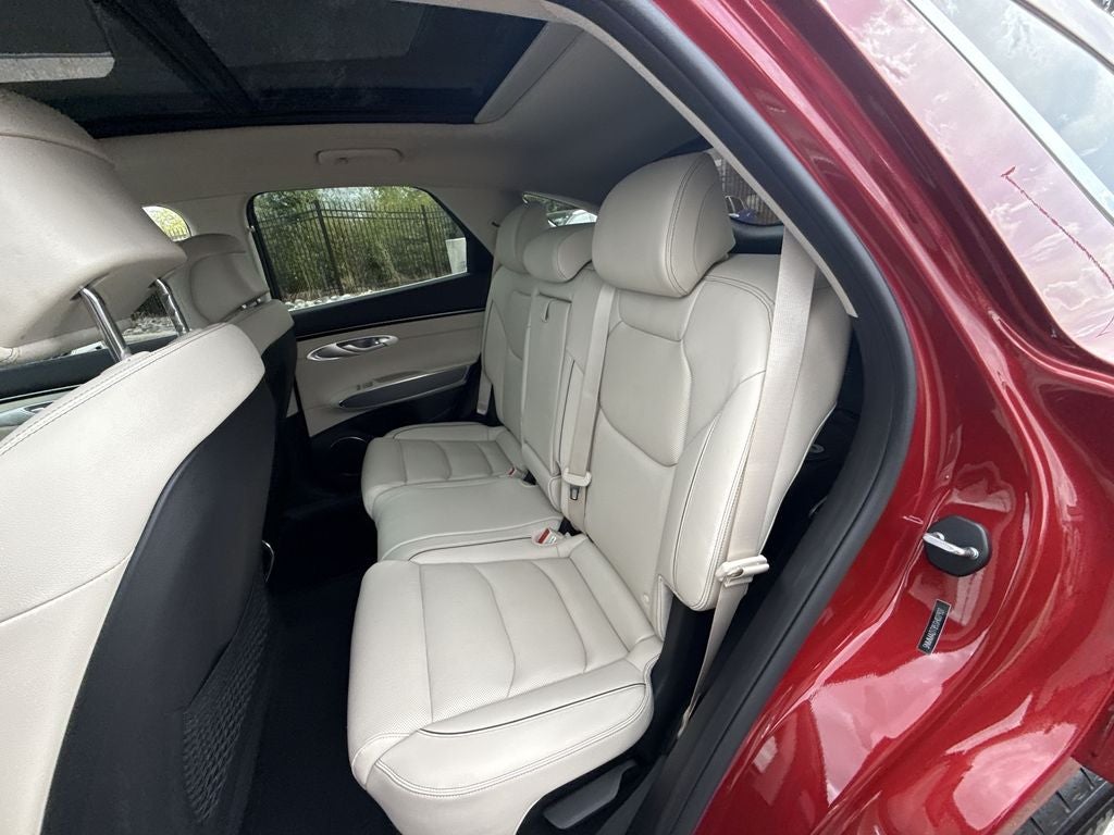 2025 Genesis GV70 2.5T