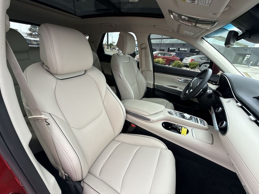 2025 Genesis GV70 2.5T
