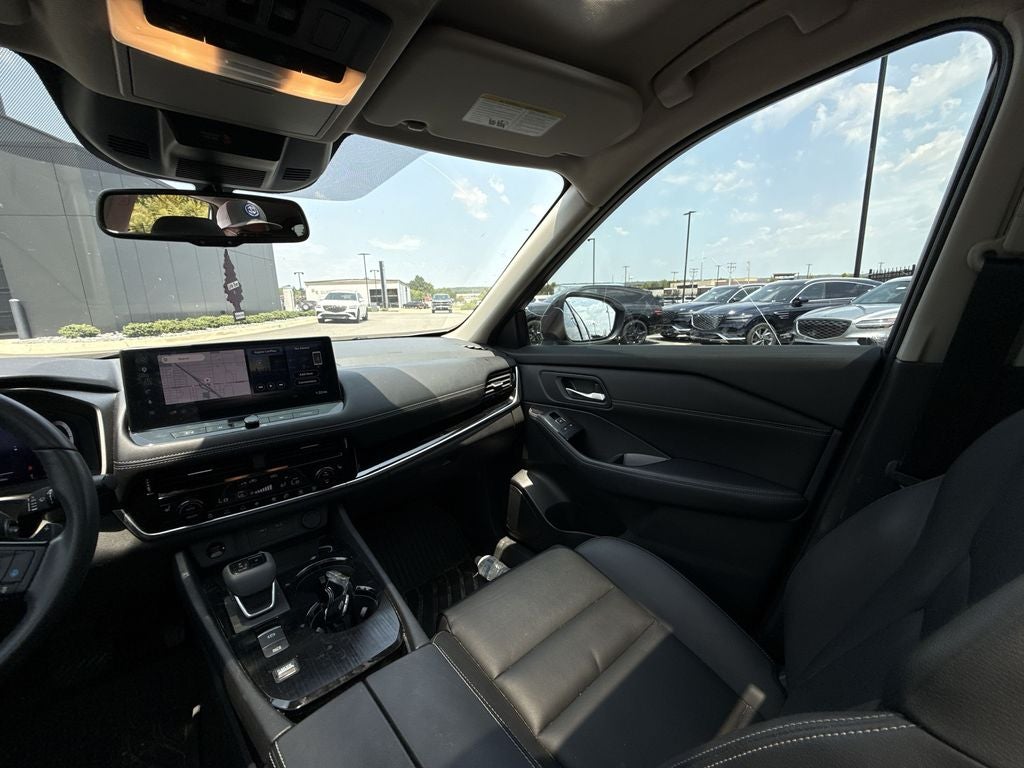 2024 Nissan Rogue SL