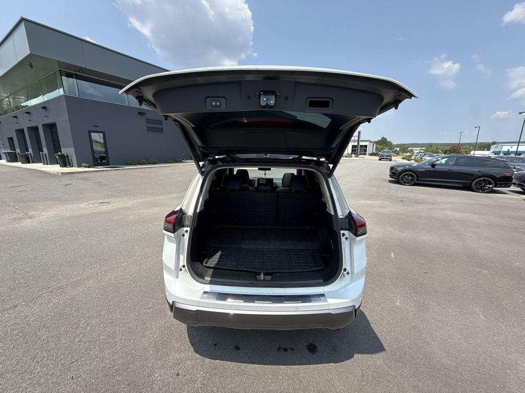 2024 Nissan Rogue SL