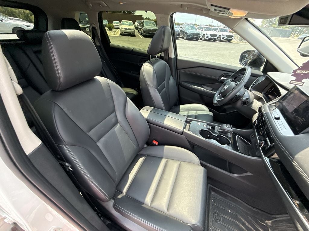 2024 Nissan Rogue SL