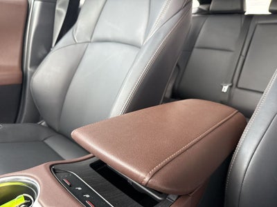 2024 Toyota Venza XLE