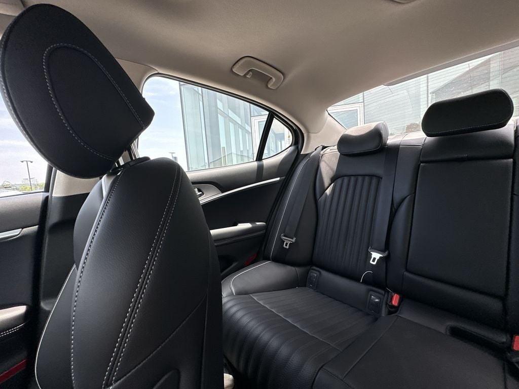 2026 Genesis G70 2.5T Prestige