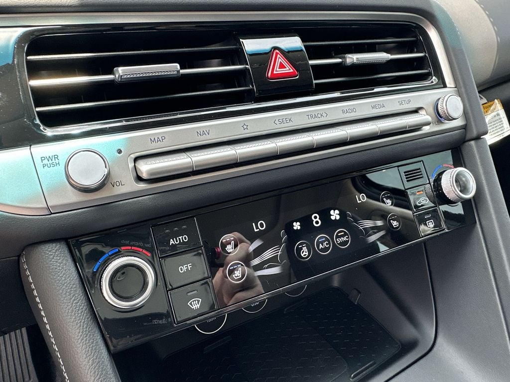 2026 Genesis G70 2.5T Prestige