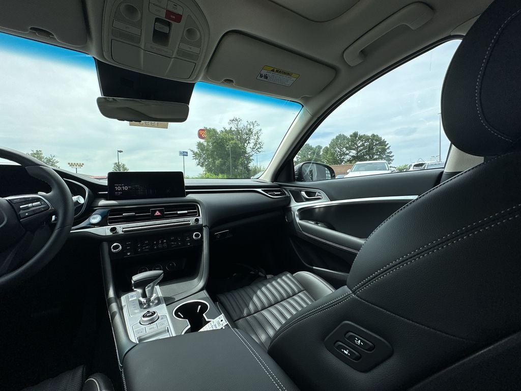 2026 Genesis G70 2.5T Prestige