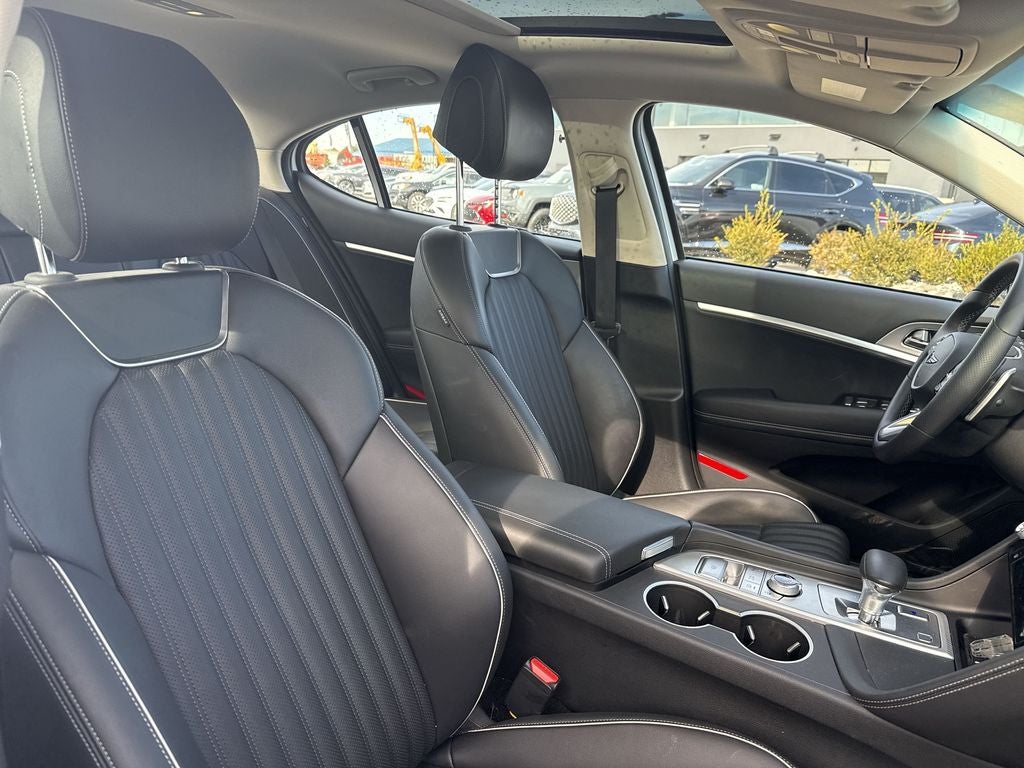 2026 Genesis G70 2.5T Prestige