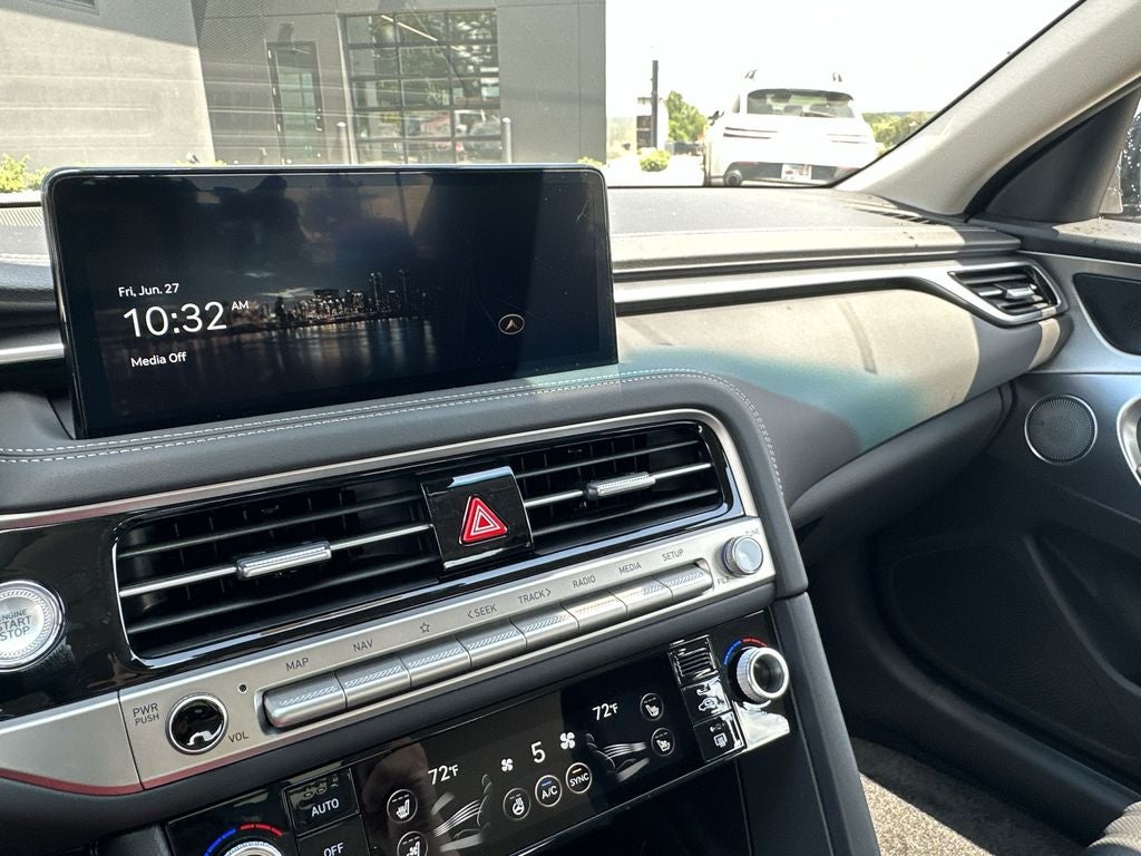 2026 Genesis G70 2.5T Prestige