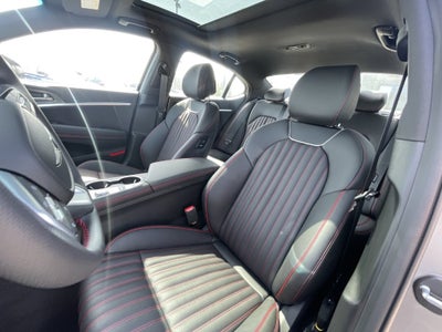 2025 Genesis G70 2.5T Sport Prestige