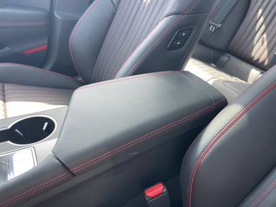 2025 Genesis G70 2.5T Sport Prestige