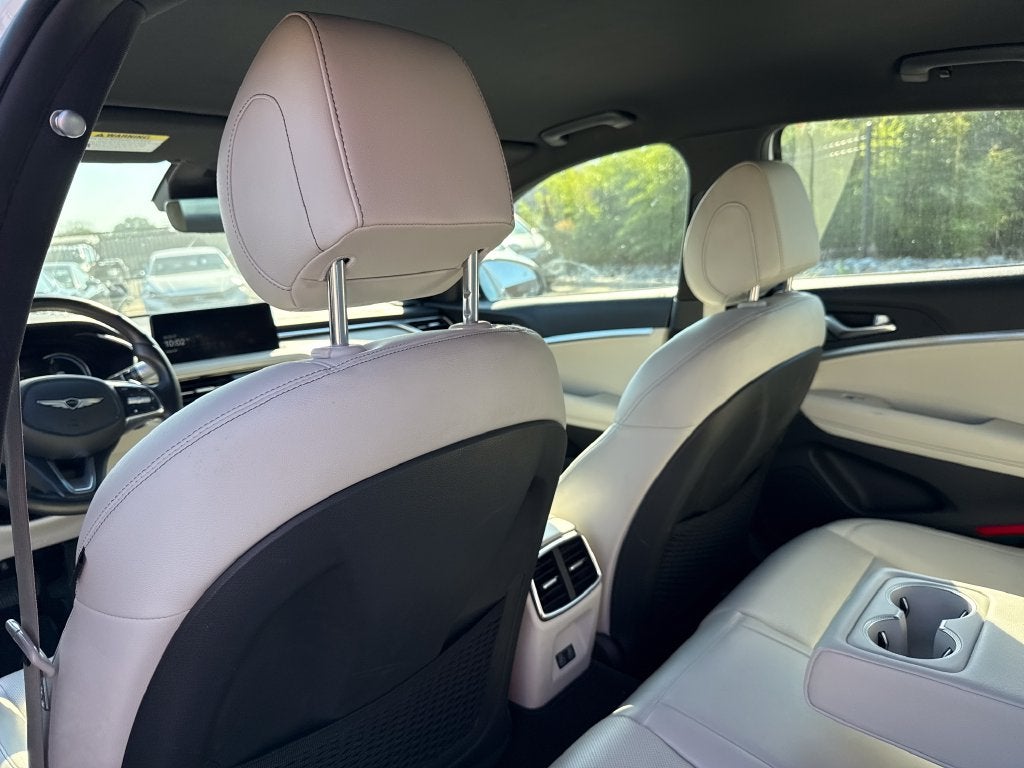 2025 Genesis G70 2.5T