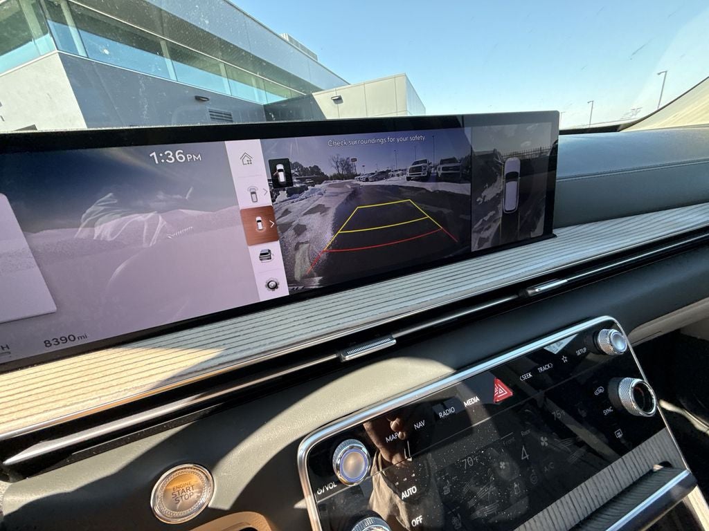 2025 Genesis GV80 2.5T Prestige