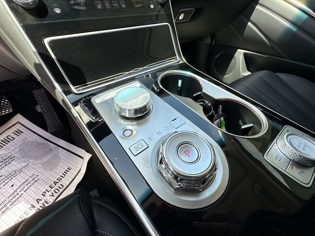 2025 Genesis GV80 2.5T