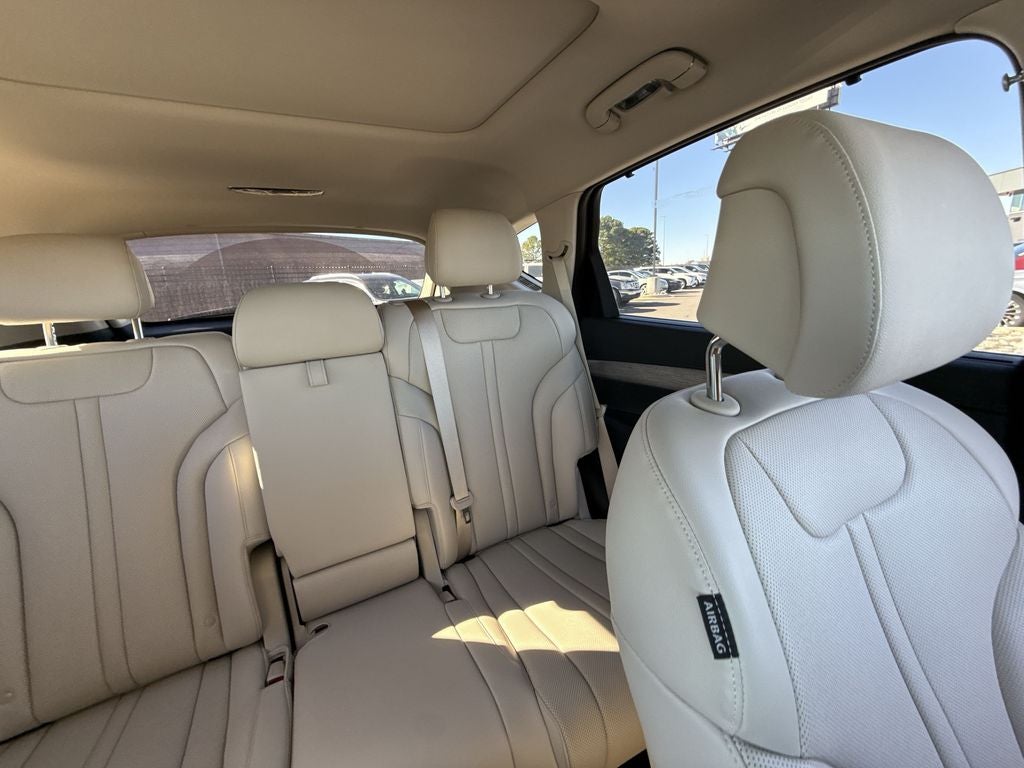 2025 Genesis GV80 2.5T