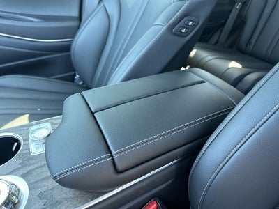 2025 Genesis GV80 2.5T