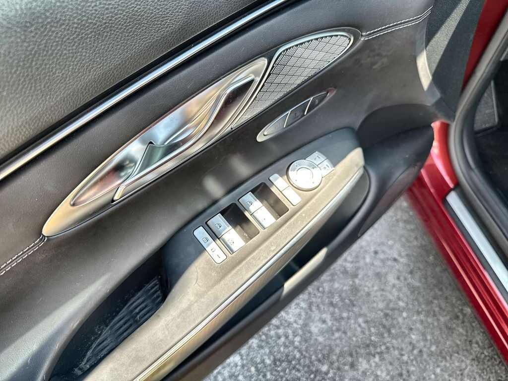 2023 Genesis GV70 2.5T