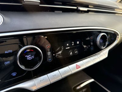 2023 Genesis GV70 2.5T Select