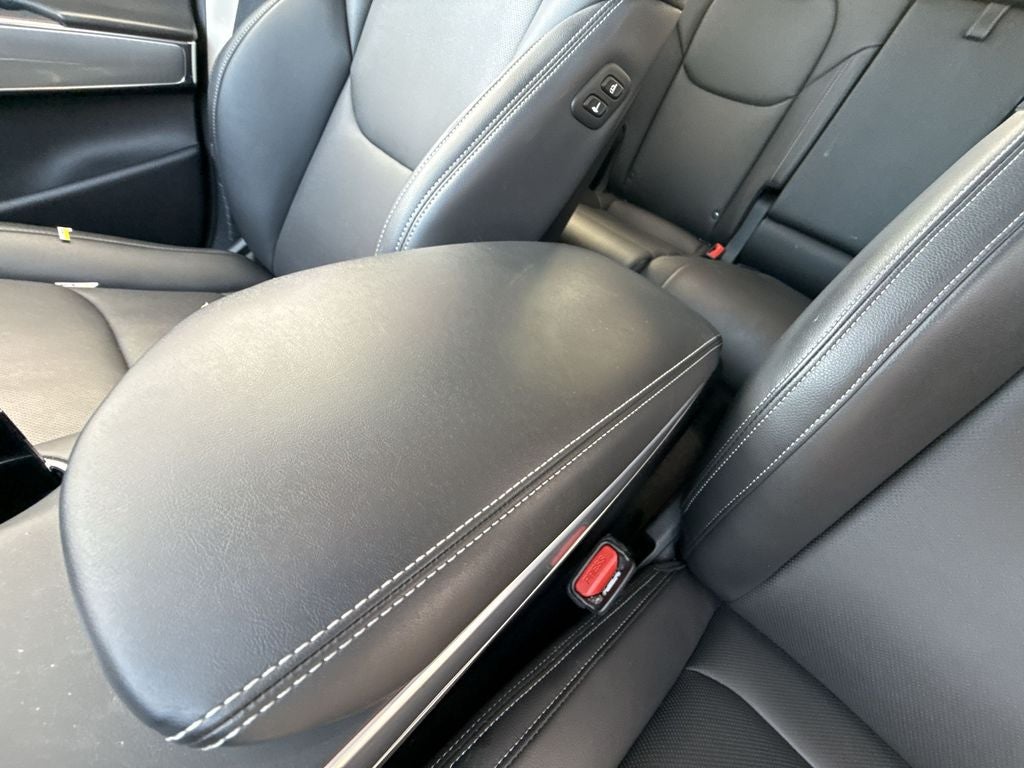 2023 Genesis GV70 2.5T Select