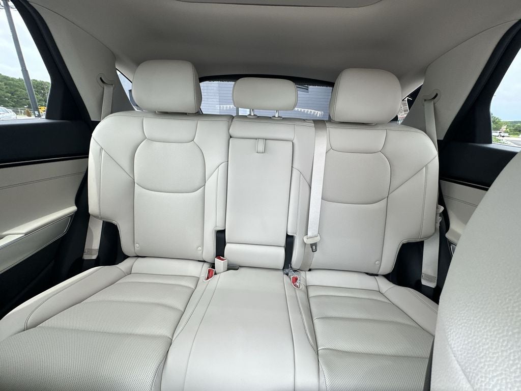 2025 Genesis GV70 2.5T