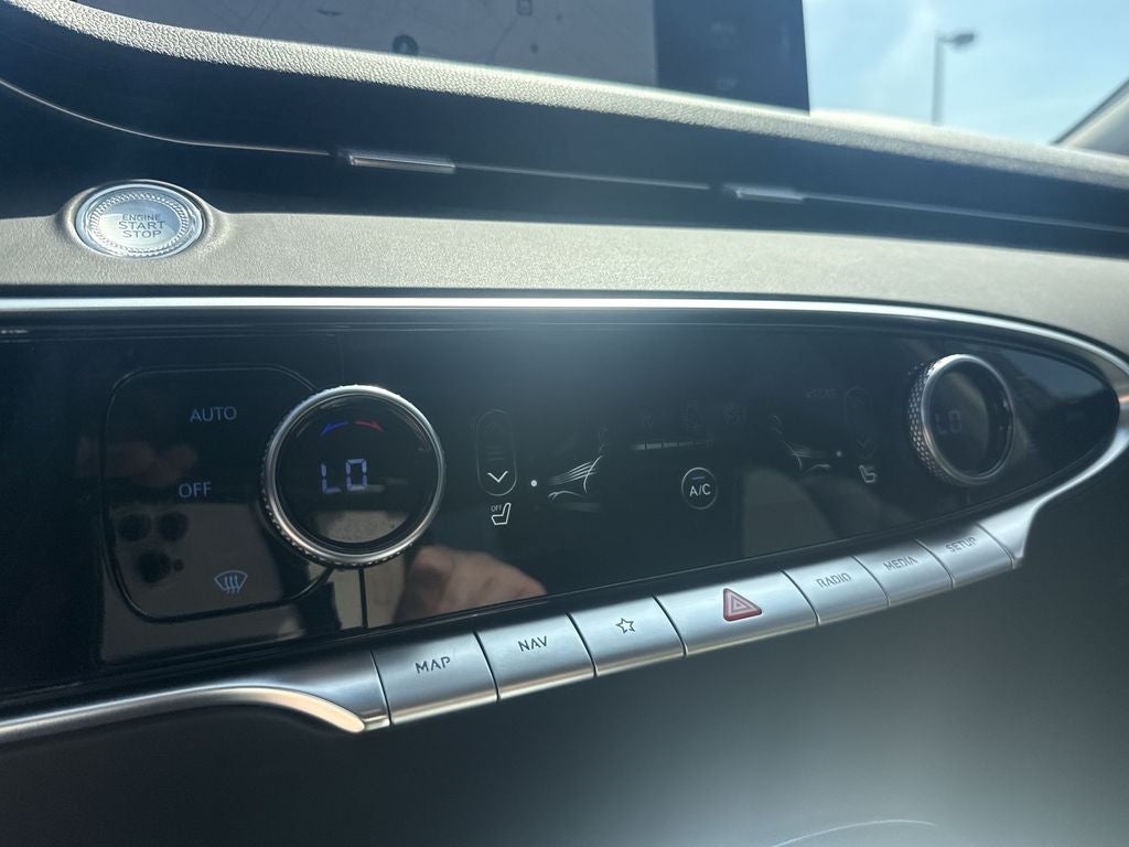 2025 Genesis GV70 2.5T