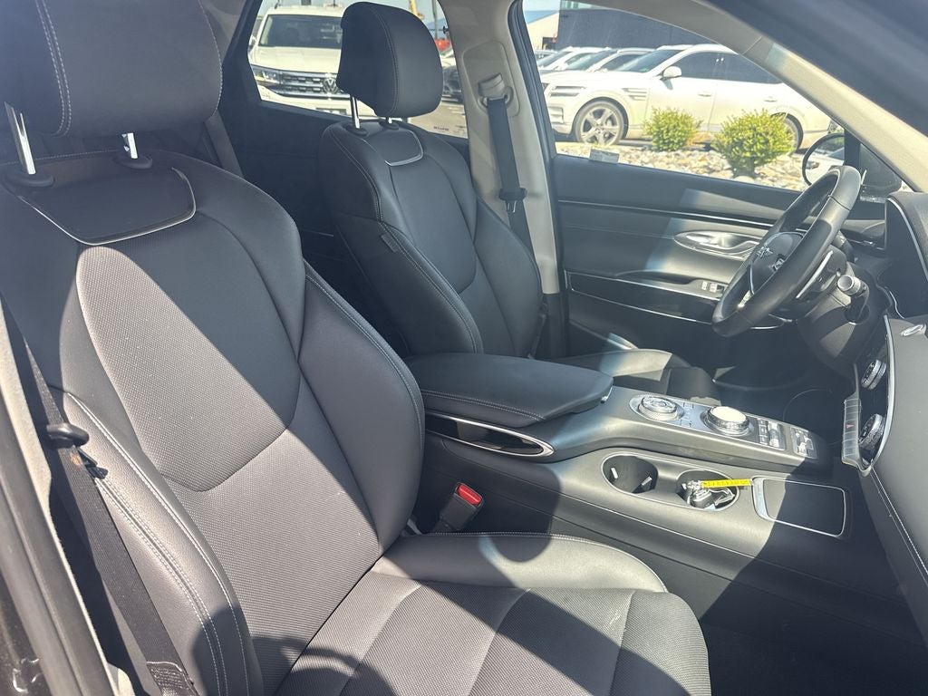 2025 Genesis GV70 2.5T