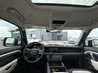 2024 Land Rover Defender 110 X-Dynamic SE