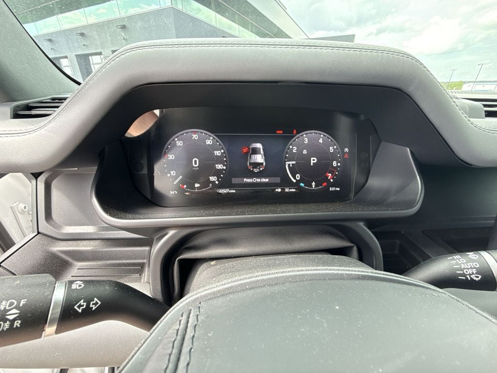 2024 Land Rover Defender 110 X-Dynamic SE