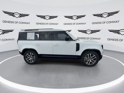 2024 Land Rover Defender 110 X-Dynamic SE
