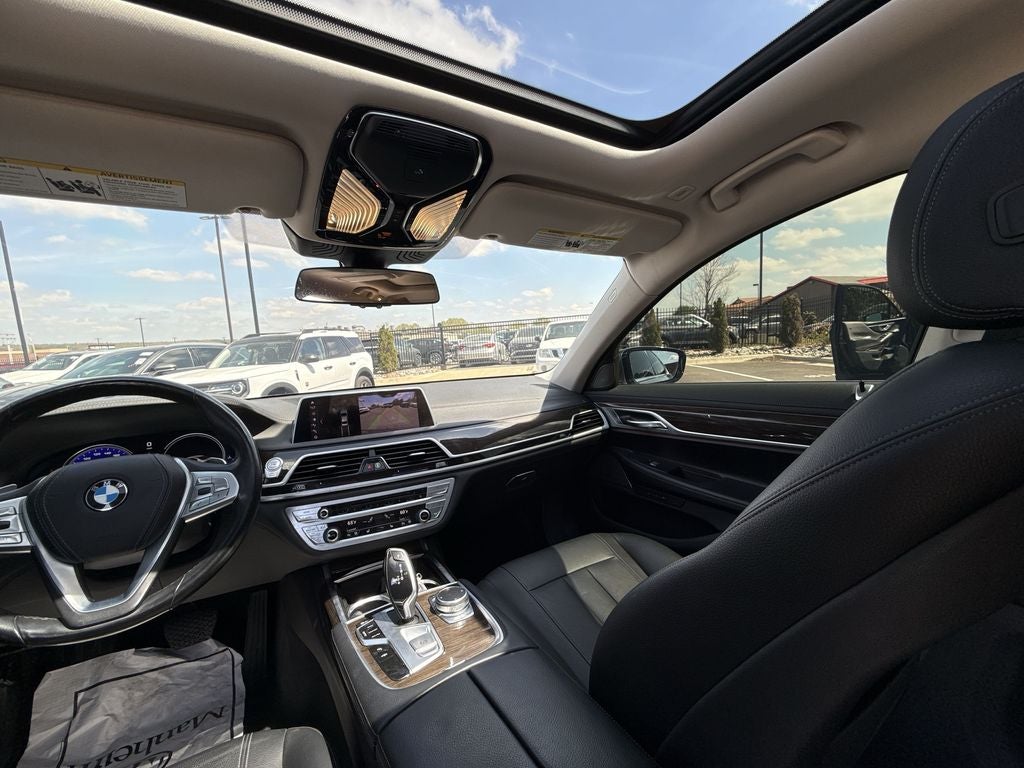 2019 BMW 7 Series 740i
