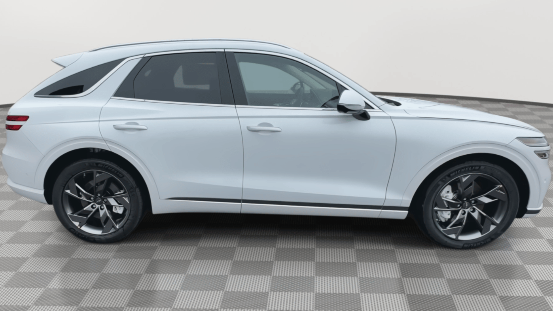 Side View of the 2025 Genesis Electrified GV70