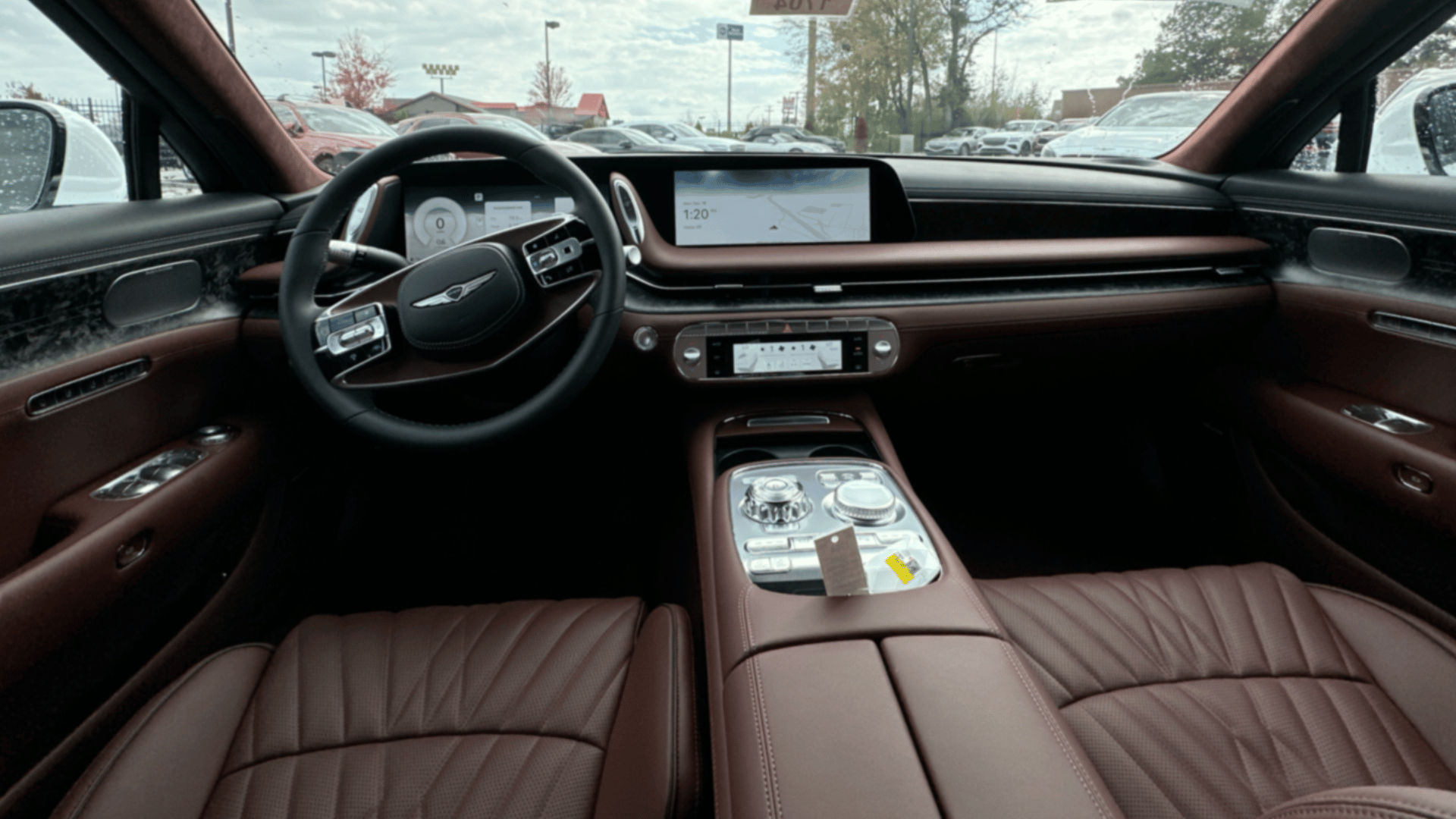 Interior View of the 2025 Genesis G90